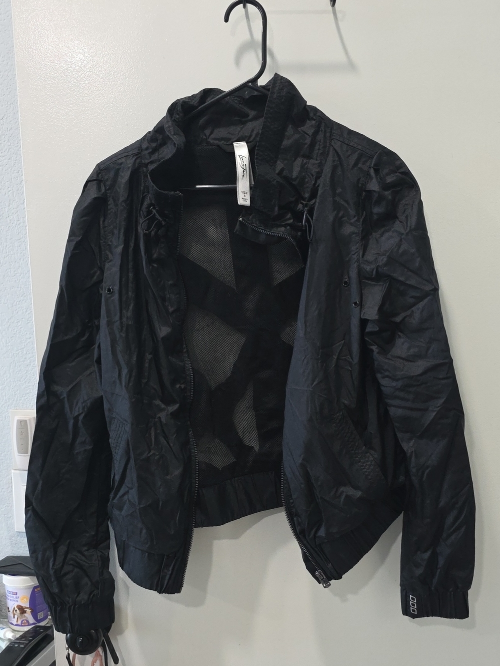 Lorna Jane Black Women's Bomber Jacket